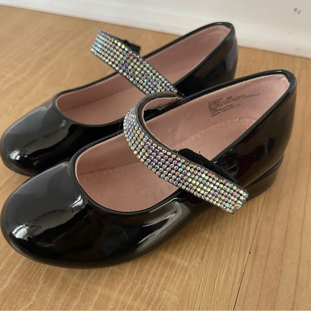 Kelly & Katie Black Dress Shoes with Rhinestone Strap